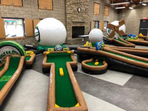 Upgrade your party with The Wow Factor's indoor mini golf and arcade rentals in Chicago, IL. Enjoy family fun at its best in Chicagoland's top entertainment center.