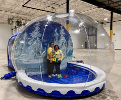 Deluxe20Snow20Globe USE 1753815120 Deluxe Human Snow Globe